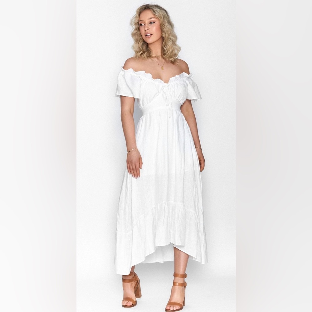 Aulieude Tiffany Dress in White. New with Tags.